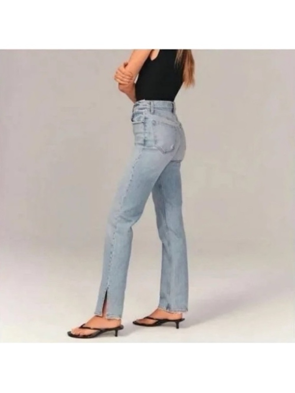 Abercrombie curve Love 90’s Straight Ultra High Rise Jeans with Side slit